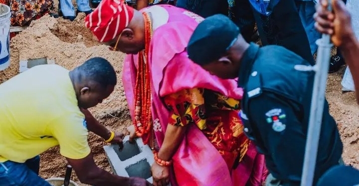 Soun Inaugurates Health Facility In Honour Of Ex-Gov Alao Akala 1 Otunba Adebayo Alao Akala has inaugurated a primary health