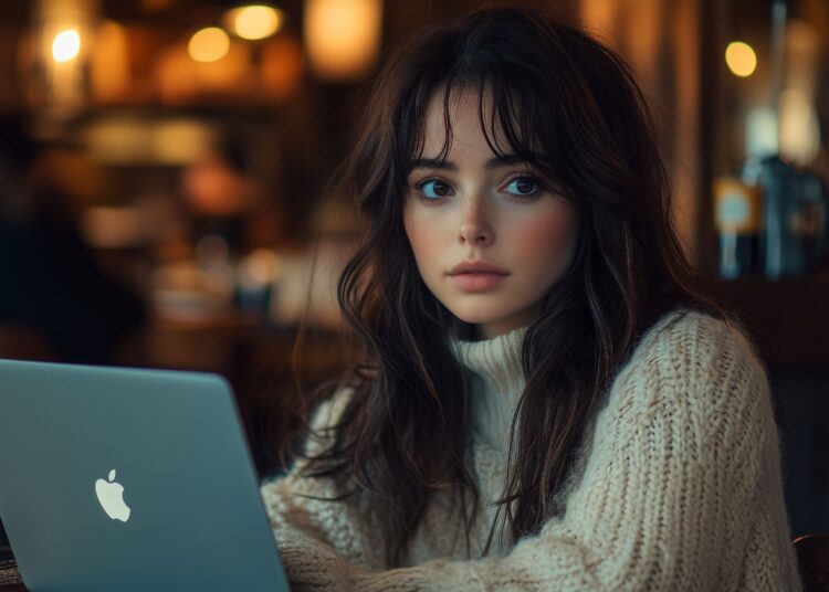 12 Great Reasons To Date Via Cam Chat
