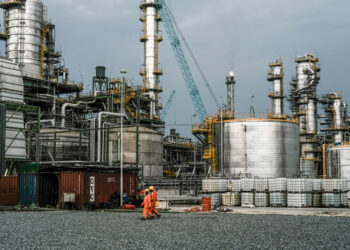 BINL Plans 500,000bpd Refinery