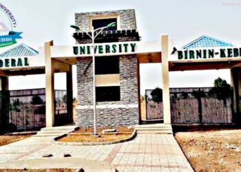 Varsity Holds Retreats For Management Staff