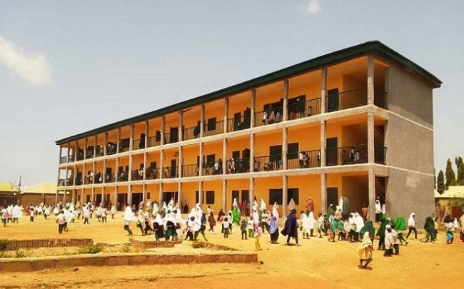 Hayin Mallam Primary School Rigasa Kaduna is an impressive storey building today. It first started as a school within a palace 1