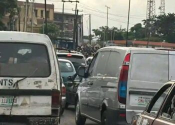 Commuters, Staff Stranded As Poly Ibadan Students Protest Renaming Of Institution