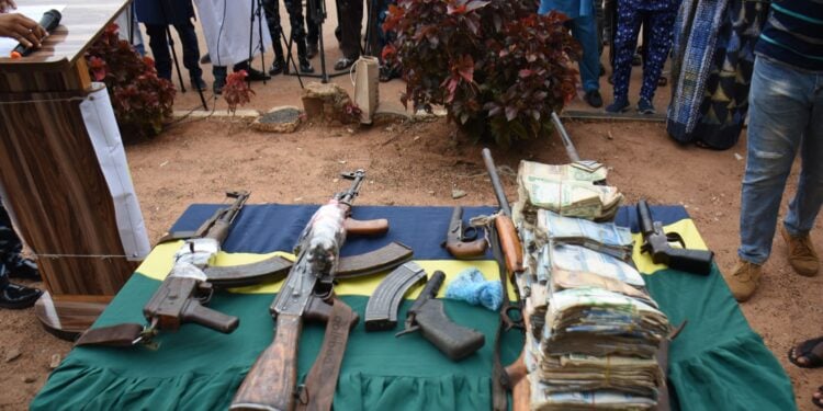 Police Arrest Suspected Criminals