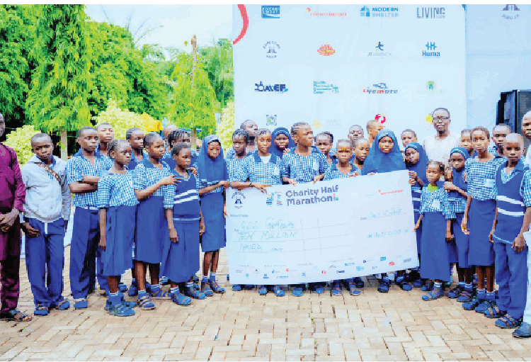 Run Club Abuja Raises ₦10m For Digital Library At JSS Gwagwa