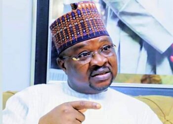 Leaders, Others Celebrate Senator Ohere At 59