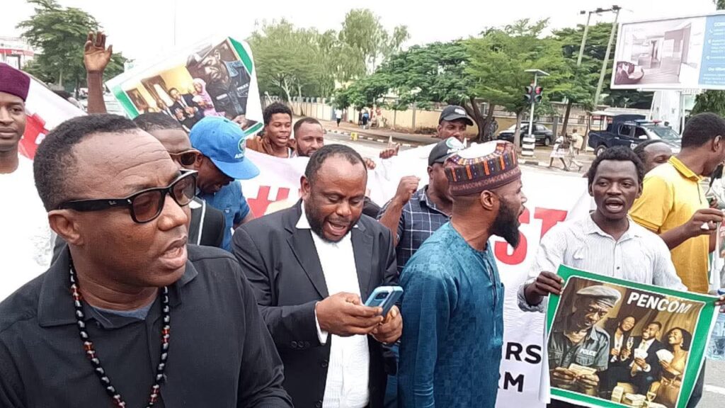 Sowore Joins Retired Police Officers' Protest Over Poor Welfare In Abuja