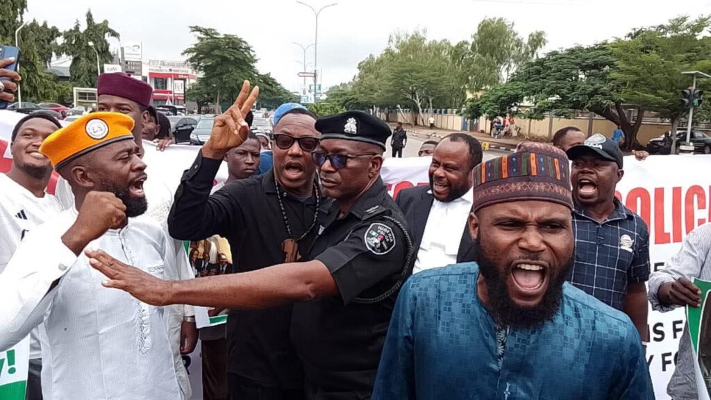 Sowore Joins Retired Police Officers' Protest Over Poor Welfare In Abuja