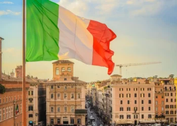 Italy Approves 500,000 Work Permits For Foreigners