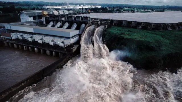 Northern Elders Warn Of Flood Disaster, Seek Govt Intervention 1 lagdo dam