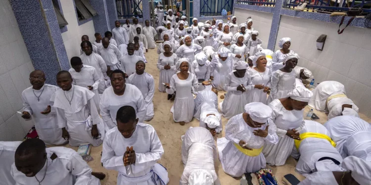 FCT Screens 250 Pilgrims For Israel