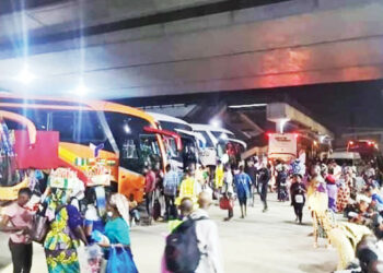 Chasing Tomorrow: How Nigerians Brave The Odds, Patronise Night Buses