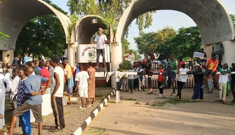 Fedpoly Bauchi Shut Down After Students Protest Robbery On Campus