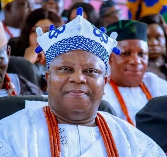 Apetu of Ipetumodu Oba Joseph Oloyede in Osun
