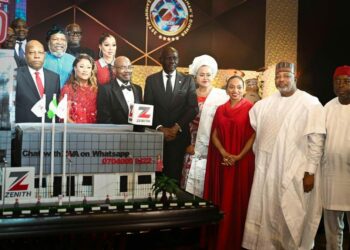 Zenith Bank Marks 35th Anniversary, Honours Pioneer Customers, Long-serving Staff
