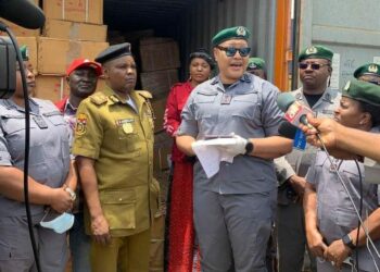Customs Intercepts N130m Expired Drugs At Lagos Port