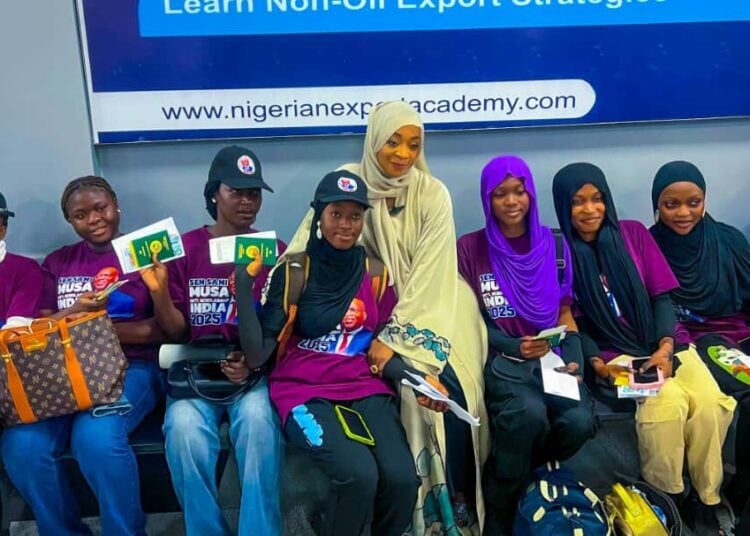 Niger East Senator Offers Scholarship To 200 Students To Study Abroad