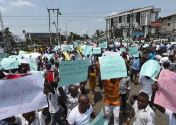 LG Polls: Protest In Rivers Community Over Outcome Of APC Primaries