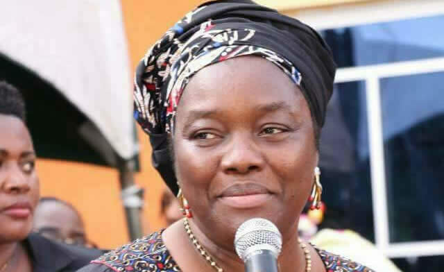 2027: Akpabio's Wife Woos Voters For Tinubu, Husband, Eno 1 Unoma Akpabio