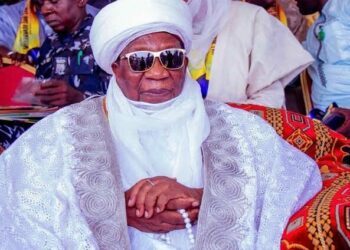 VP Shettima, Kebbi Gov, Others Bid Late Zuru Emir Farewell