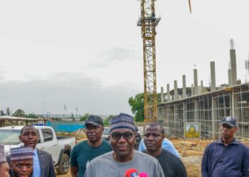 Kwara Gov Inspects Oluremi Tinubu Hospital, Showcases Road Projects