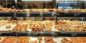frozen food Floating A Mini-Bakery For High Investment Returns