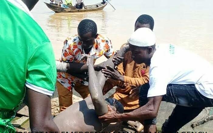 Boat Operators Rescue Man From Suicide Attempt In River Niger 1 images 2025 08 26T084656.851