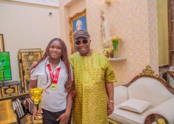 Akpabio Receives 11-Year-old TeenEagle Bronze Winner