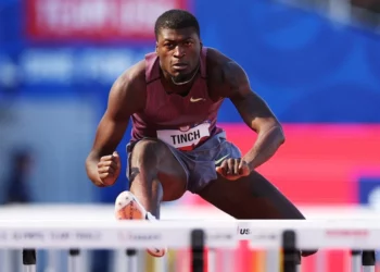 American Tinch Wins World 110m Hurdles Gold In Tokyo