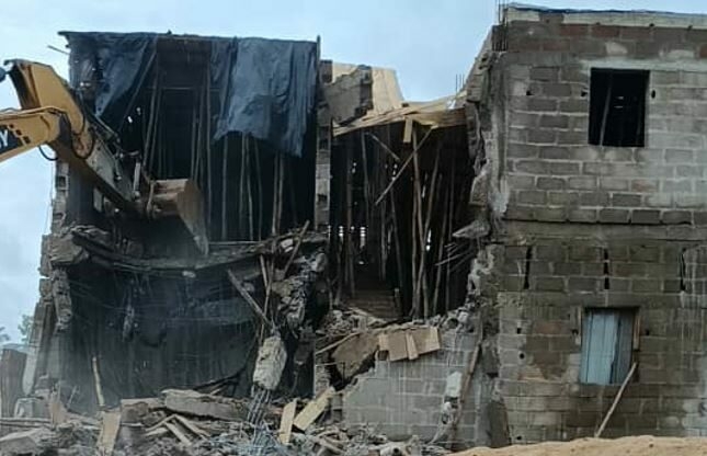 Ebonyi Government Demolishes Unapproved 2 Storey-building Project In Abakaliki 1 Ebonyi Demolition 1px