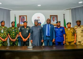 Kwara Governor Hails Security Operatives Amid Clearance Operation, Arrests