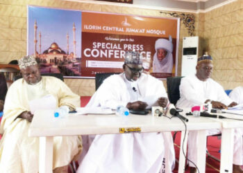 Excitement As Dangote Takes Over Ilorin Central Mosque N1.1bn Hostel Projet
