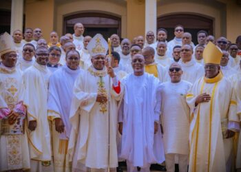 Governor Aiyedatiwa Pledges Justice For Owo Massacre Victims