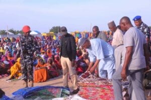 Zulum Distributes Foodstuffs