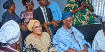 tinubu PICTORIAL: Late Ajimobi’s Widow Visits Olubadan-designate Oba Ladoja