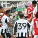 EPL: Arsenal Strike Late To Beat Newcastle, Close In On Liverpool 5 EPL: Arsenal Strike Late To Beat Newcastle, Close In On Liverpool