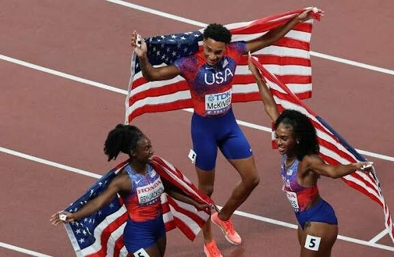 US Wins Another 4x400m Mixed Relay Gold In Tokyo 1 images 3 1