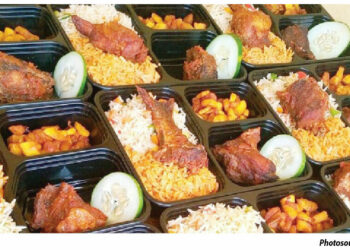 Making Extra Income From Floating Local Dish Restaurant