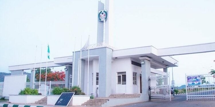 gowon varsity
