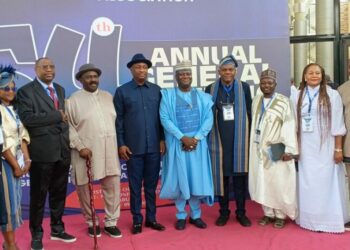 Govt Mulls 65 Years Retirement Age For Air Traffic Controllers