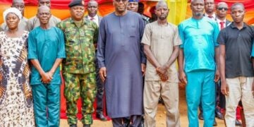 Immigration AbdulRazaq Receives 23 Freed Abductees, Says Kidnappers Have ‘No Place In Kwara’