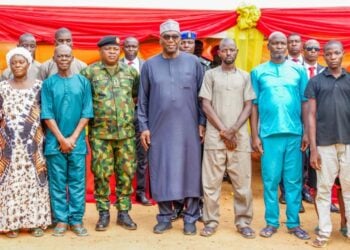 AbdulRazaq Receives 23 Freed Kidnap Victims, Says Kidnappers ‘Have No Place’ In Kwara