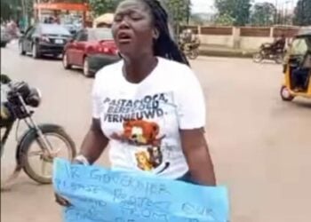 Amotekun Operative’s Pregnant Wife Stages Lone Protest Over ‘Missing Husband’ In Ondo