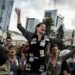 JUST-IN: Thousands Of Gazans Flock North As Israel Announces Ceasefire 5 JUST-IN: Thousands Of Gazans Flock North As Israel Announces Ceasefire