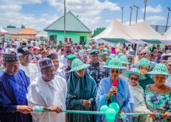 Remi Tinubu: Mother Of The Nation Touches Hearts In Gombe
