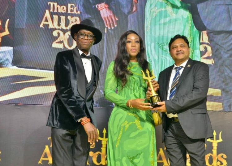 Tolu Olanipekun Tolu Olanipekun