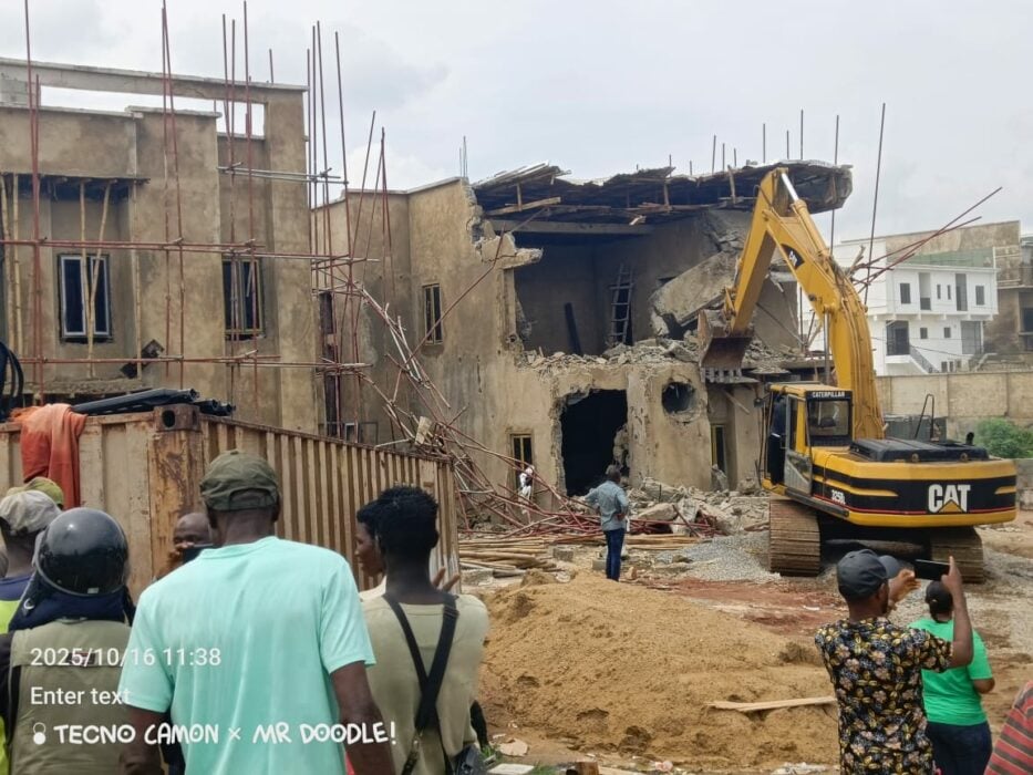 FCTA Demolishes Multi-million Naira Estate
