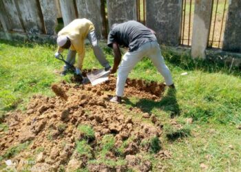 Shock As Lifeless Body Of Man Found Beside Varsity Fence In Zaria
