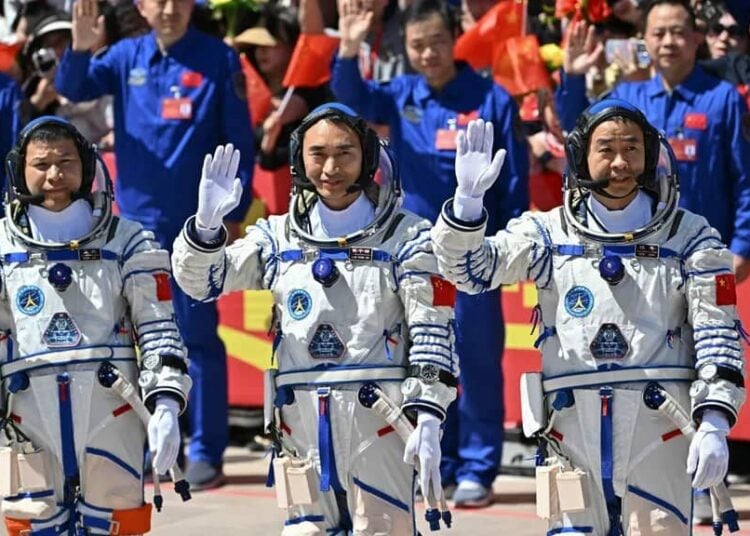 Chinese Astronauts