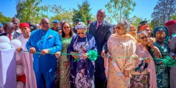 First Lady Remi Tinubu Donates ₦250m To NIPSS Gender Centre