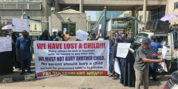 Parents Of Students On Scholarship Abroad Protest 16-month Unpaid Allowances